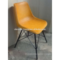 Chaise en cuir industrielle vintage